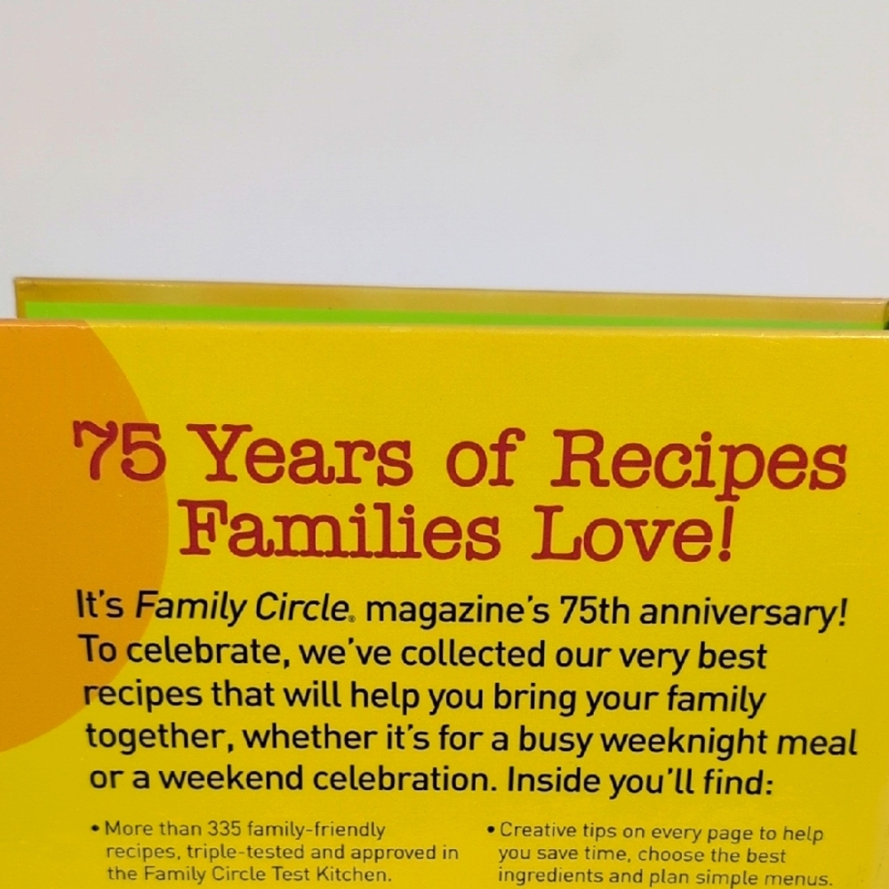 Family Circle Binder Cookbook - Picture 4 of 10